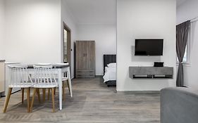 Carolina Apartment'S